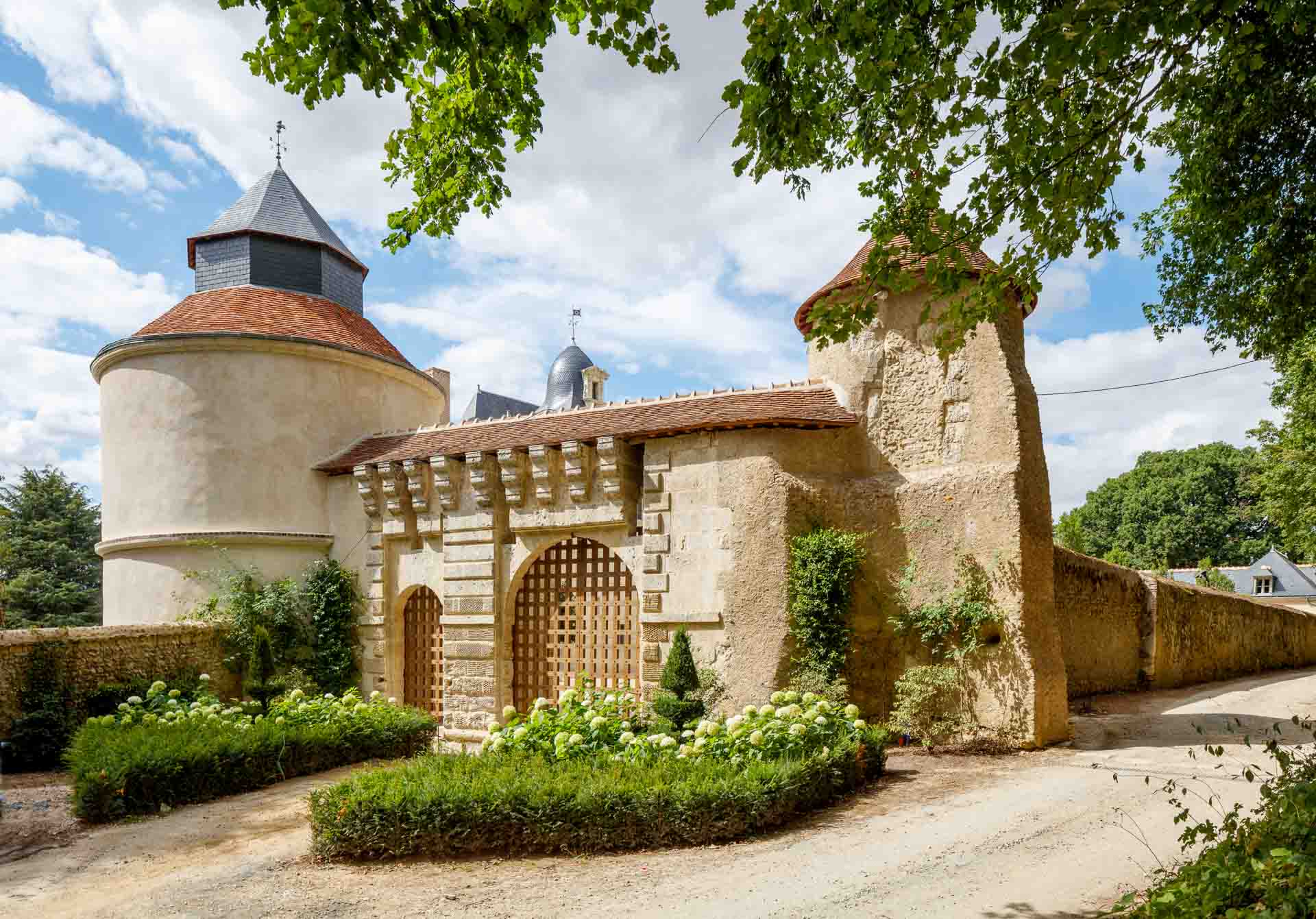 Le Château Louise De La Vallière, Séjour Princier Dans La Loire